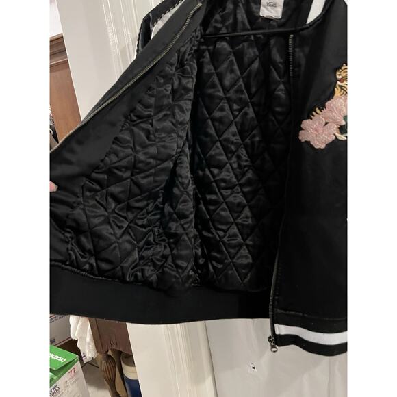 Vans Black White Souvenir Tiger Floral Embroidered Bomber Jacket Quilted Sz Xs - Picture 10 of 12